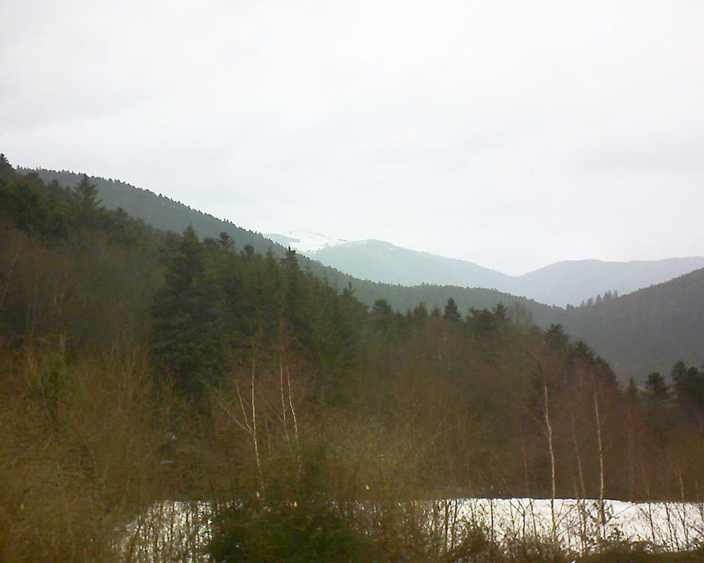 Le petit ballon vu depuis le Domaine Langmatt à Murbach le 10.02.2019 à 11:30 Le petit ballon (Alsace, Vosges) le 10.02.2019 à 11:30