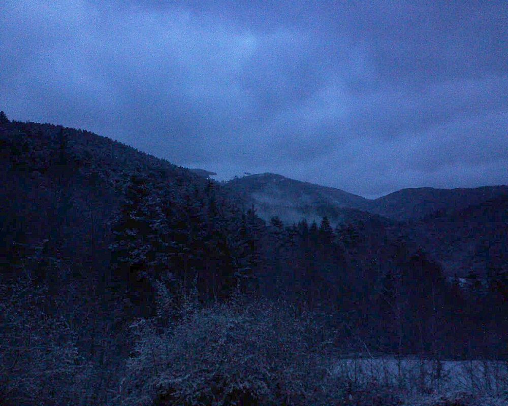 Le petit ballon vu depuis le Domaine Langmatt à Murbach le 11.02.2019 à 07:30 Le petit ballon (Alsace, Vosges) le 11.02.2019 à 07:30