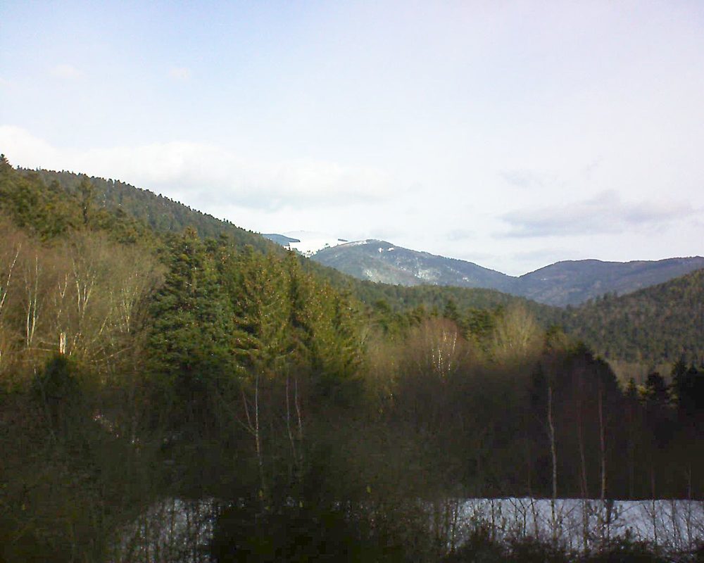 Le petit ballon vu depuis le Domaine Langmatt à Murbach le 12.02.2019 à 10:30 Le petit ballon (Alsace, Vosges) le 12.02.2019 à 10:30