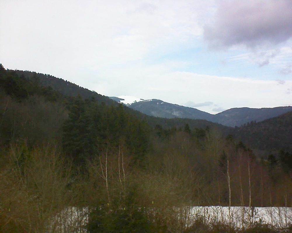 Le petit ballon vu depuis le Domaine Langmatt à Murbach le 12.02.2019 à 13:45 Le petit ballon (Alsace, Vosges) le 12.02.2019 à 13:45