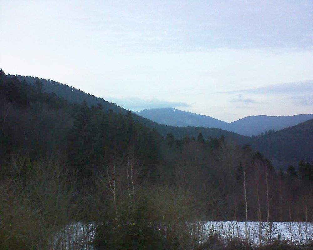 Le petit ballon vu depuis le Domaine Langmatt à Murbach le 12.02.2019 à 17:45 Le petit ballon (Alsace, Vosges) le 12.02.2019 à 17:45