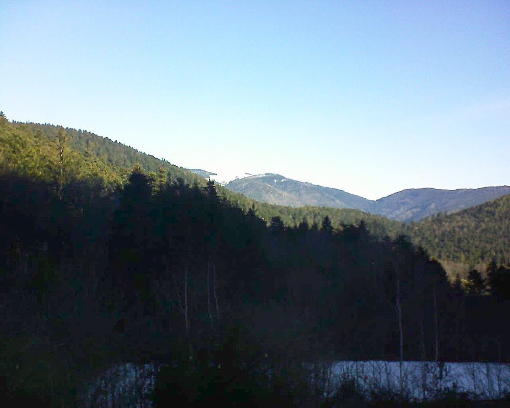 Le petit ballon vu depuis le Domaine Langmatt à Murbach le 14.02.2019 à 10:00 Le petit ballon (Alsace, Vosges) le 14.02.2019 à 10:00