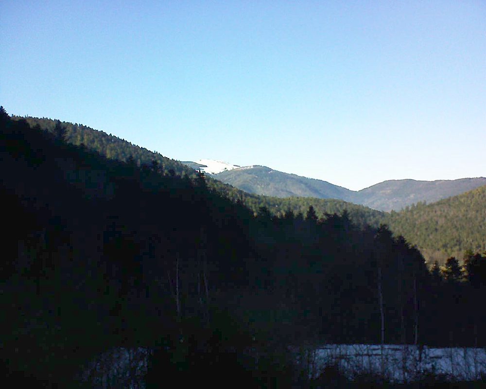 Le petit ballon vu depuis le Domaine Langmatt à Murbach le 15.02.2019 à 15:45 Le petit ballon (Alsace, Vosges) le 15.02.2019 à 15:45