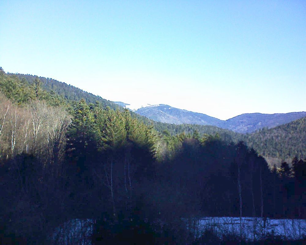 Le petit ballon vu depuis le Domaine Langmatt à Murbach le 16.02.2019 à 10:15 Le petit ballon (Alsace, Vosges) le 16.02.2019 à 10:15