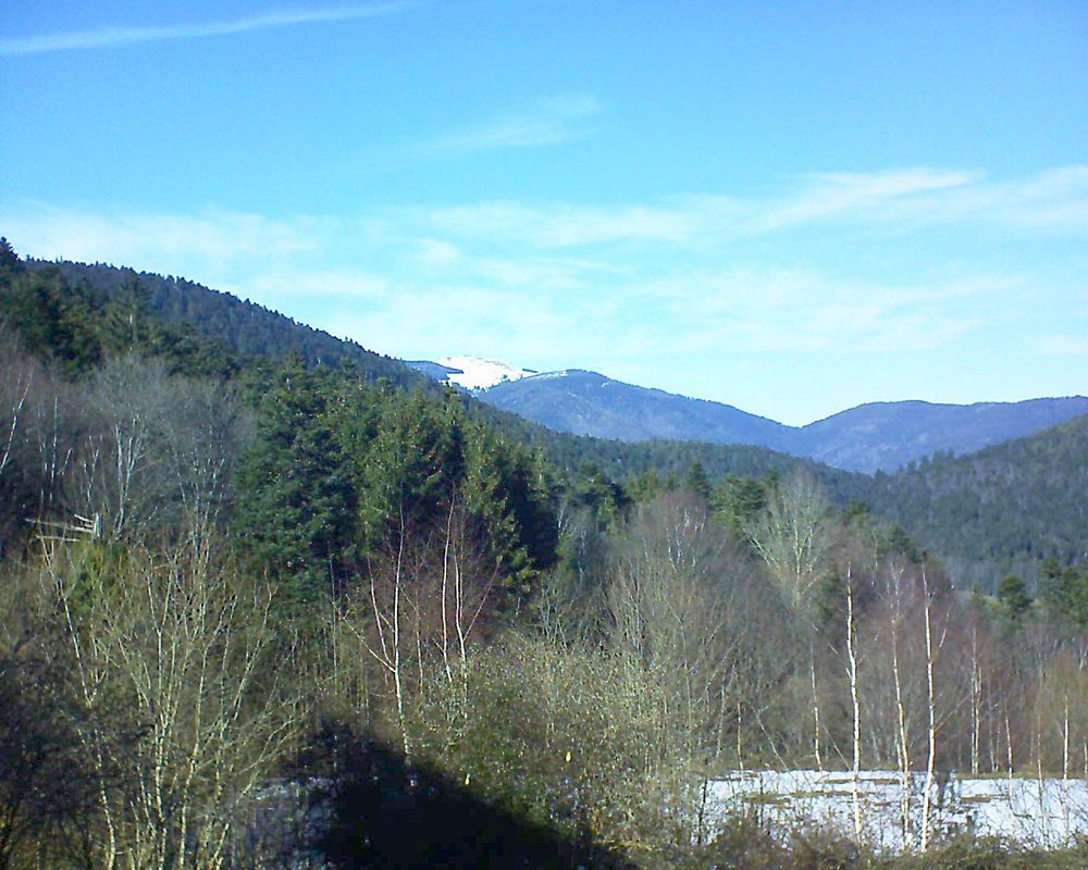 Le petit ballon vu depuis le Domaine Langmatt à Murbach le 16.02.2019 à 14:30 Le petit ballon (Alsace, Vosges) le 16.02.2019 à 14:30