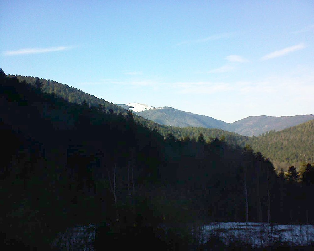 Le petit ballon vu depuis le Domaine Langmatt à Murbach le 16.02.2019 à 15:45 Le petit ballon (Alsace, Vosges) le 16.02.2019 à 15:45