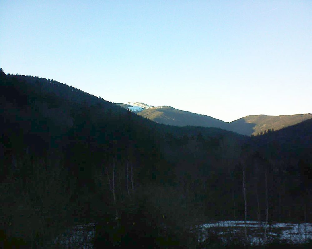 Le petit ballon vu depuis le Domaine Langmatt à Murbach le 17.02.2019 à 17:15 Le petit ballon (Alsace, Vosges) le 17.02.2019 à 17:15