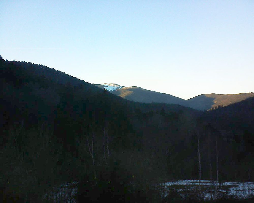Le petit ballon vu depuis le Domaine Langmatt à Murbach le 17.02.2019 à 17:30 Le petit ballon (Alsace, Vosges) le 17.02.2019 à 17:30