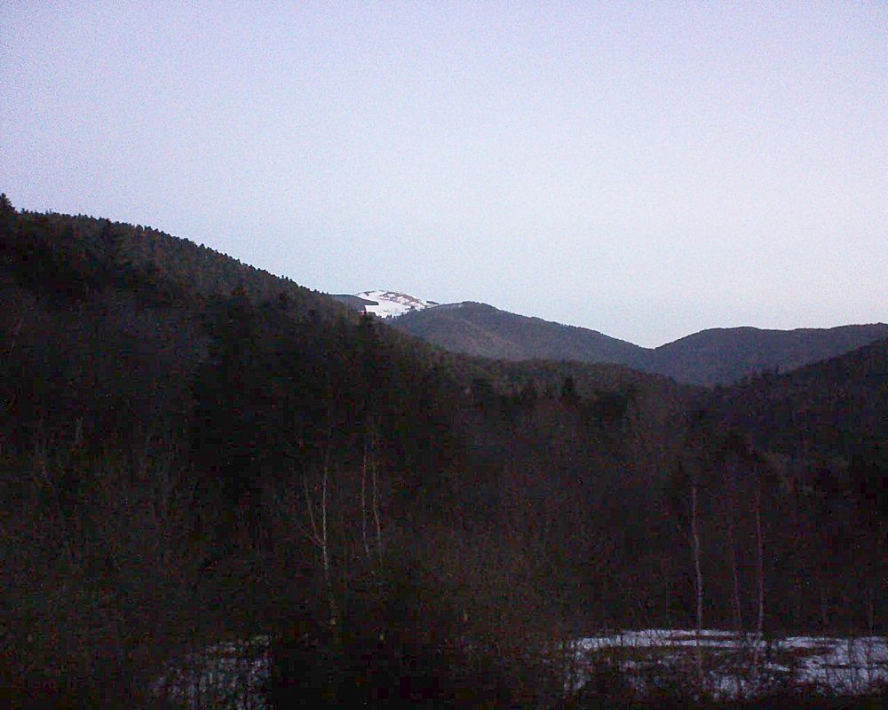 Le petit ballon vu depuis le Domaine Langmatt à Murbach le 18.02.2019 à 07:15 Le petit ballon (Alsace, Vosges) le 18.02.2019 à 07:15