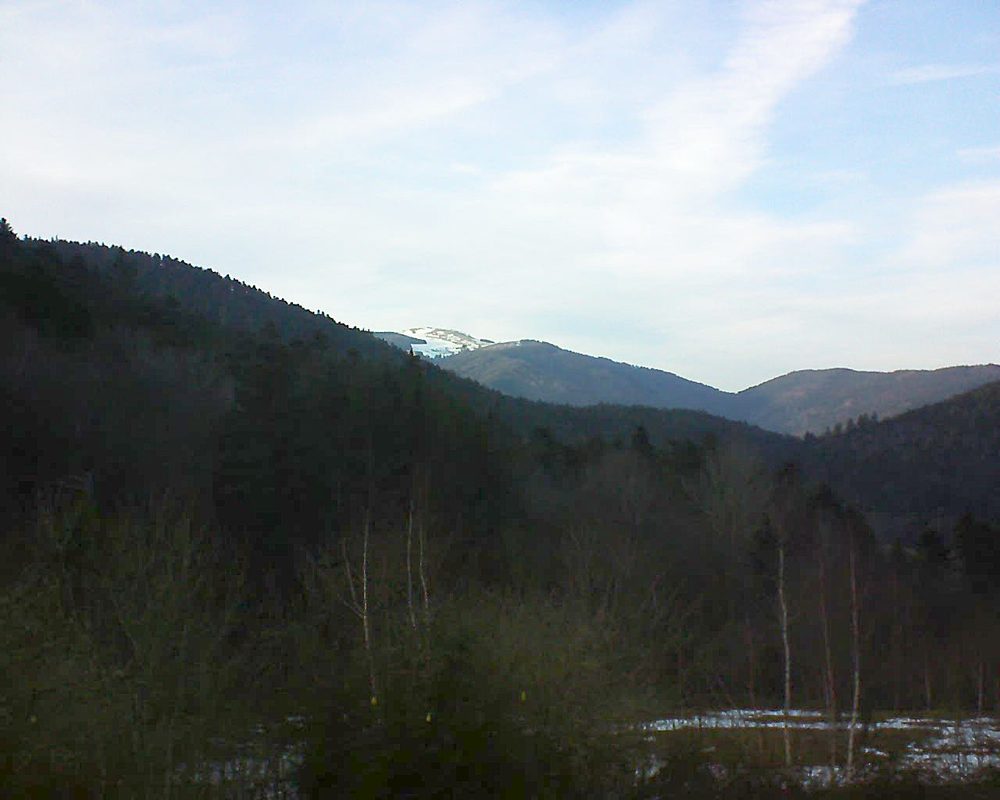 Le petit ballon vu depuis le Domaine Langmatt à Murbach le 18.02.2019 à 17:00 Le petit ballon (Alsace, Vosges) le 18.02.2019 à 17:00