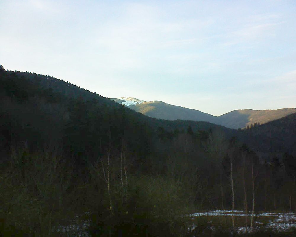 Le petit ballon vu depuis le Domaine Langmatt à Murbach le 18.02.2019 à 17:30 Le petit ballon (Alsace, Vosges) le 18.02.2019 à 17:30