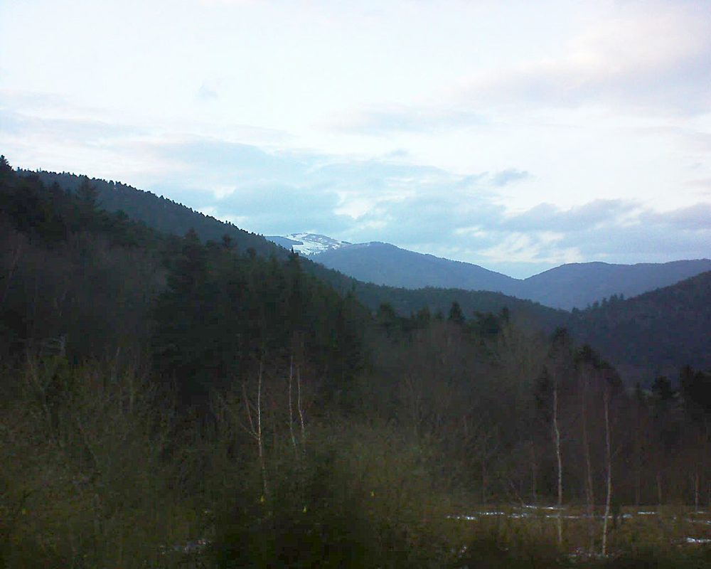 Le petit ballon vu depuis le Domaine Langmatt à Murbach le 19.02.2019 à 17:30 Le petit ballon (Alsace, Vosges) le 19.02.2019 à 17:30