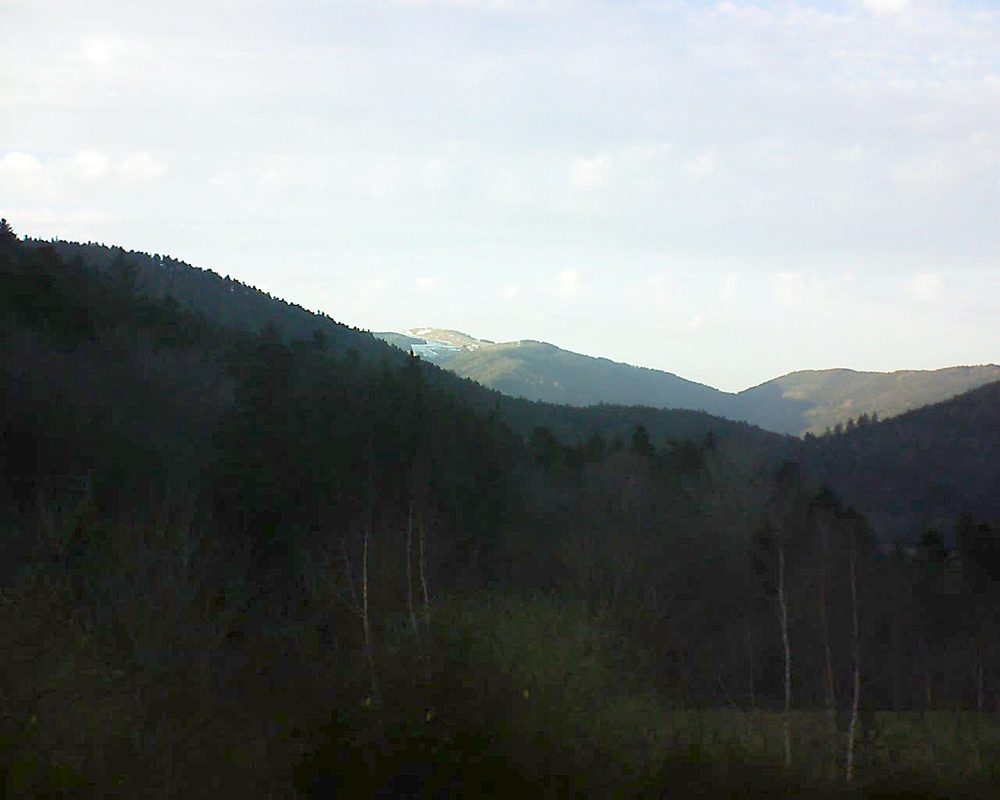 Le petit ballon vu depuis le Domaine Langmatt à Murbach le 21.02.2019 à 17:15 Le petit ballon (Alsace, Vosges) le 21.02.2019 à 17:15