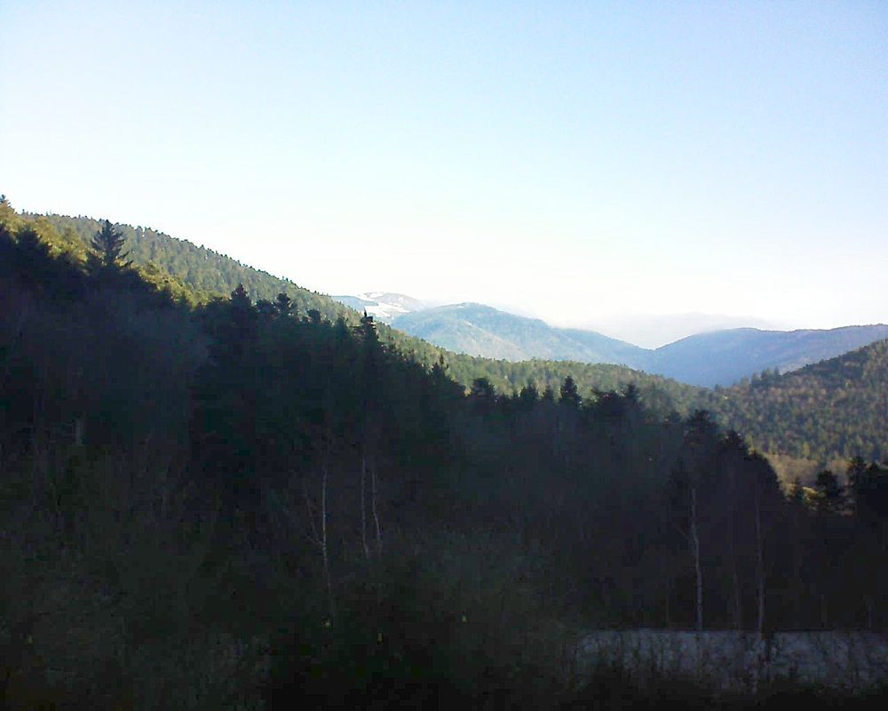 Le petit ballon vu depuis le Domaine Langmatt à Murbach le 23.02.2019 à 09:00 Le petit ballon (Alsace, Vosges) le 23.02.2019 à 09:00