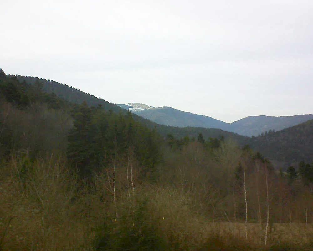 Le petit ballon vu depuis le Domaine Langmatt à Murbach le 23.02.2019 à 17:15 Le petit ballon (Alsace, Vosges) le 23.02.2019 à 17:15