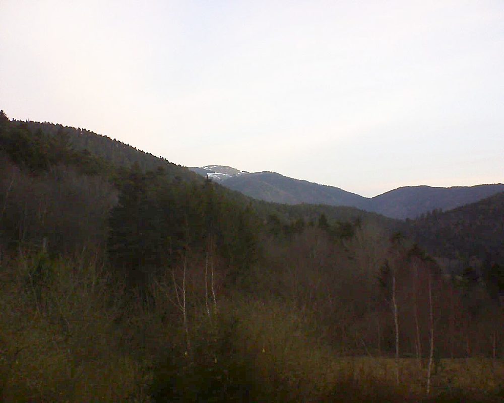 Le petit ballon vu depuis le Domaine Langmatt à Murbach le 25.02.2019 à 07:15 Le petit ballon (Alsace, Vosges) le 25.02.2019 à 07:15