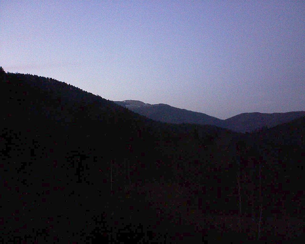 Le petit ballon vu depuis le Domaine Langmatt à Murbach le 25.02.2019 à 18:30 Le petit ballon (Alsace, Vosges) le 25.02.2019 à 18:30