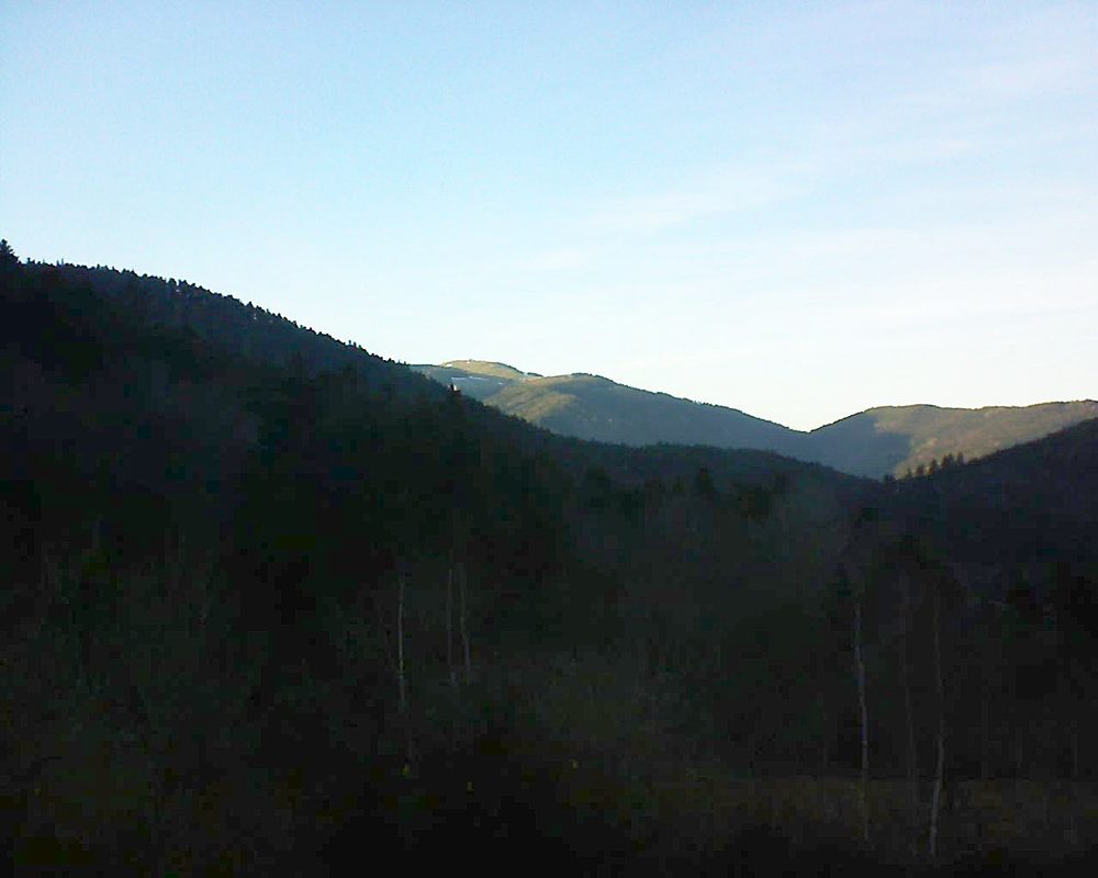 Le petit ballon vu depuis le Domaine Langmatt à Murbach le 26.02.2019 à 17:30 Le petit ballon (Alsace, Vosges) le 26.02.2019 à 17:30