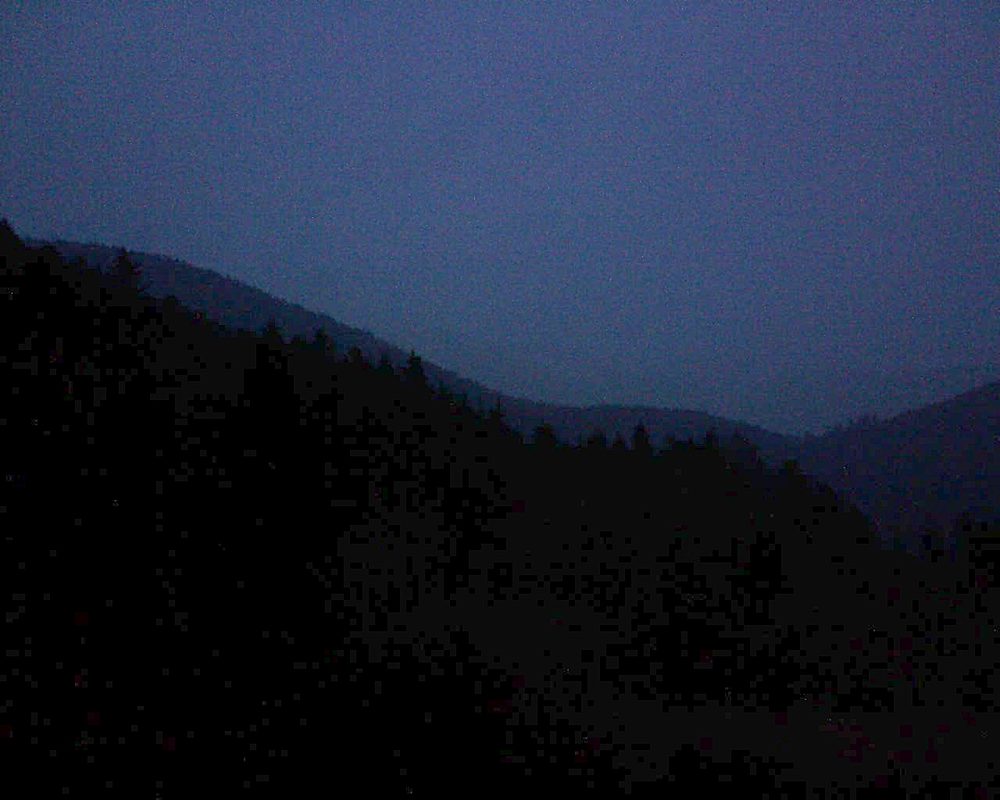 Le petit ballon vu depuis le Domaine Langmatt à Murbach le 01.03.2019 à 07:00 Le petit ballon (Alsace, Vosges) le 01.03.2019 à 07:00