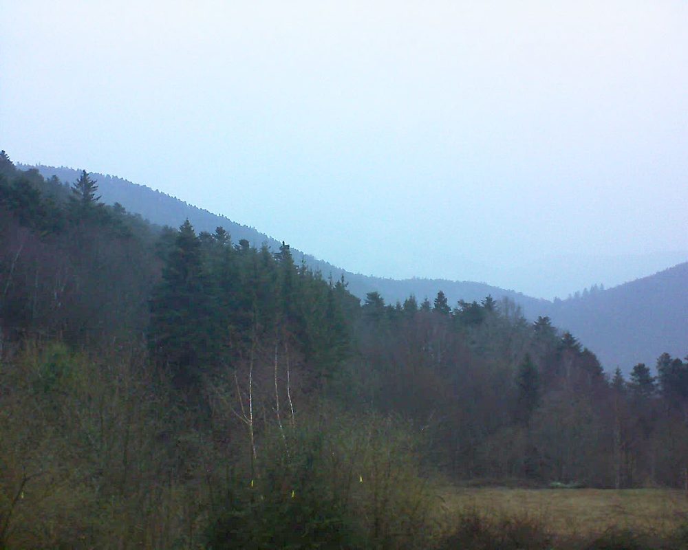 Le petit ballon vu depuis le Domaine Langmatt à Murbach le 01.03.2019 à 08:00 Le petit ballon (Alsace, Vosges) le 01.03.2019 à 08:00