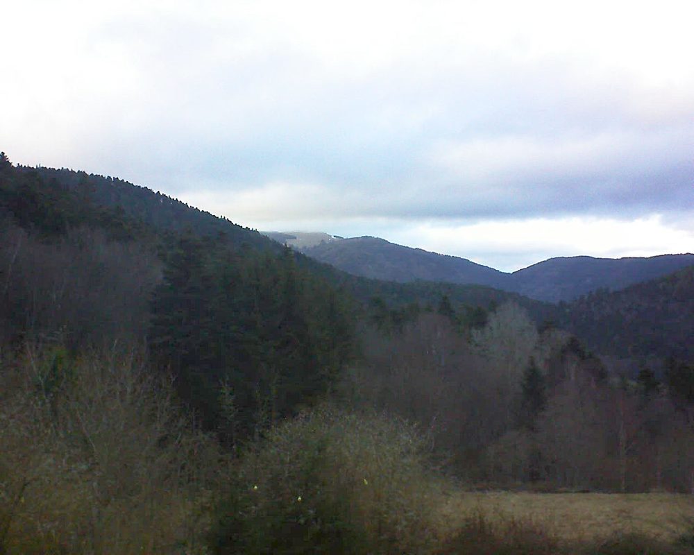 Le petit ballon vu depuis le Domaine Langmatt à Murbach le 02.03.2019 à 17:45 Le petit ballon (Alsace, Vosges) le 02.03.2019 à 17:45