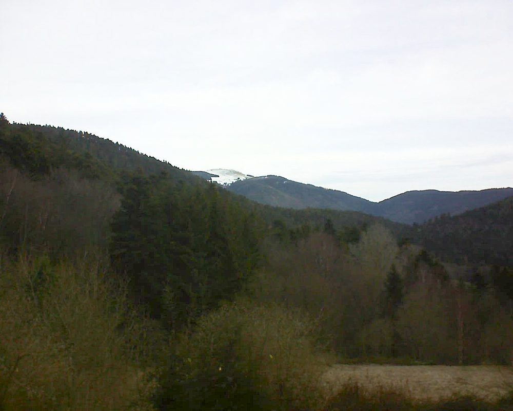 Le petit ballon vu depuis le Domaine Langmatt à Murbach le 06.03.2019 à 08:15 Le petit ballon (Alsace, Vosges) le 06.03.2019 à 08:15