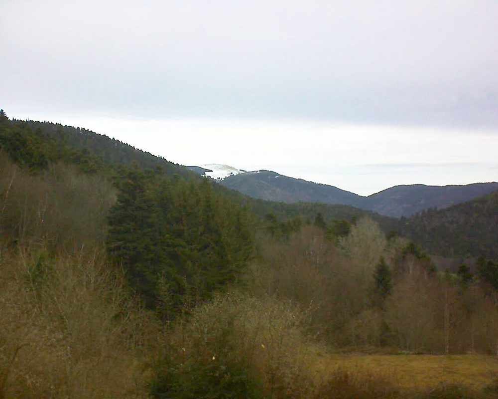 Le petit ballon vu depuis le Domaine Langmatt à Murbach le 06.03.2019 à 09:45 Le petit ballon (Alsace, Vosges) le 06.03.2019 à 09:45