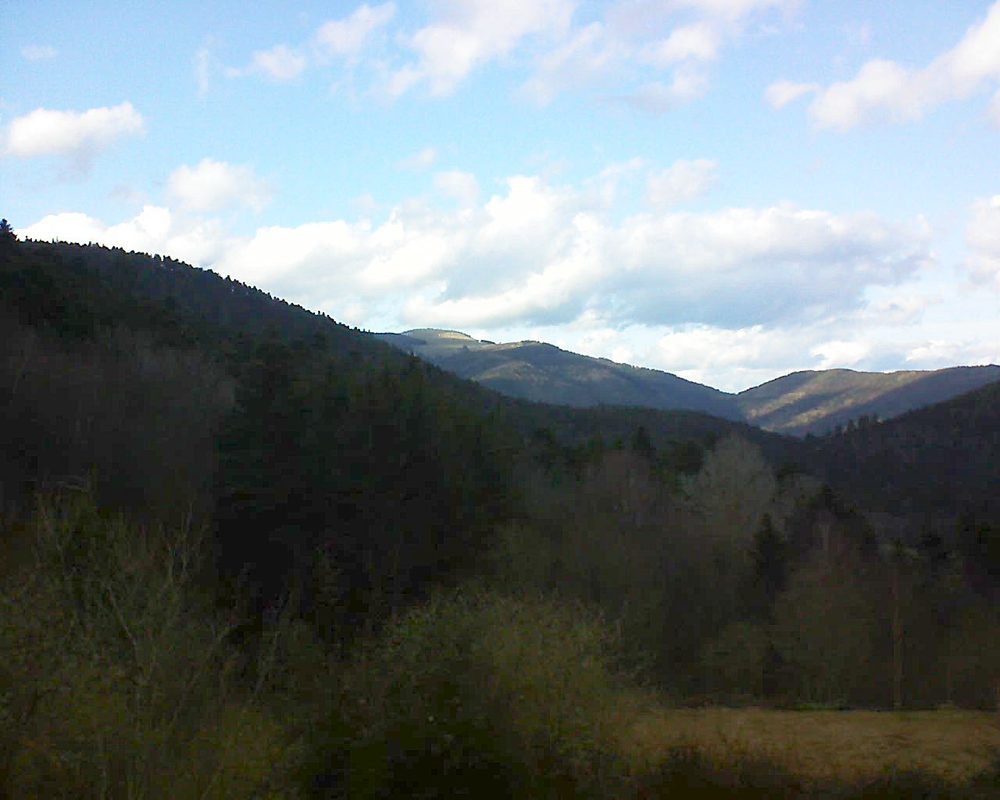 Le petit ballon vu depuis le Domaine Langmatt à Murbach le 08.03.2019 à 16:45 Le petit ballon (Alsace, Vosges) le 08.03.2019 à 16:45