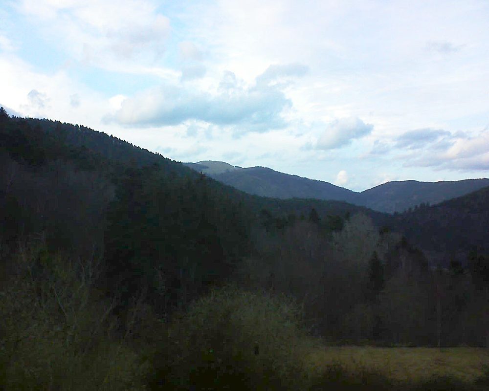 Le petit ballon vu depuis le Domaine Langmatt à Murbach le 08.03.2019 à 17:45 Le petit ballon (Alsace, Vosges) le 08.03.2019 à 17:45