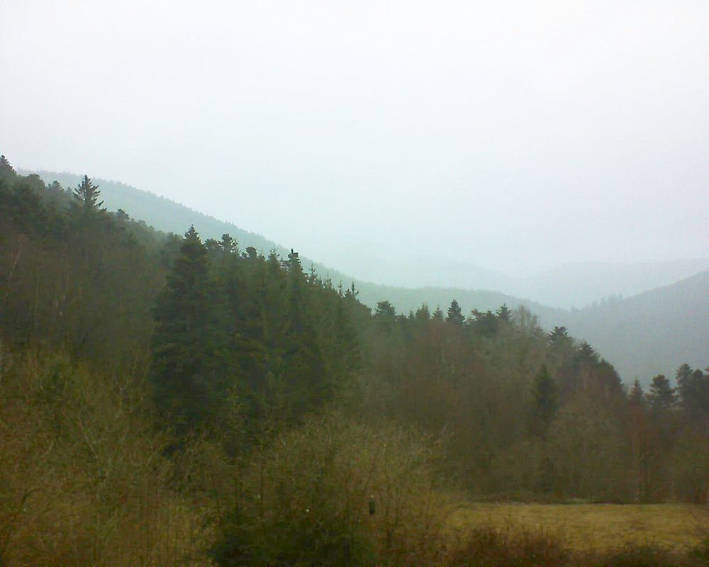 Le petit ballon vu depuis le Domaine Langmatt à Murbach le 09.03.2019 à 08:00 Le petit ballon (Alsace, Vosges) le 09.03.2019 à 08:00