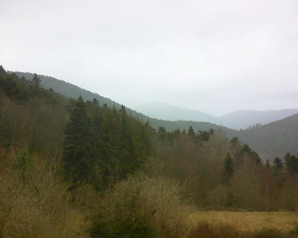 Le petit ballon vu depuis le Domaine Langmatt à Murbach le 09.03.2019 à 13:15 Le petit ballon (Alsace, Vosges) le 09.03.2019 à 13:15