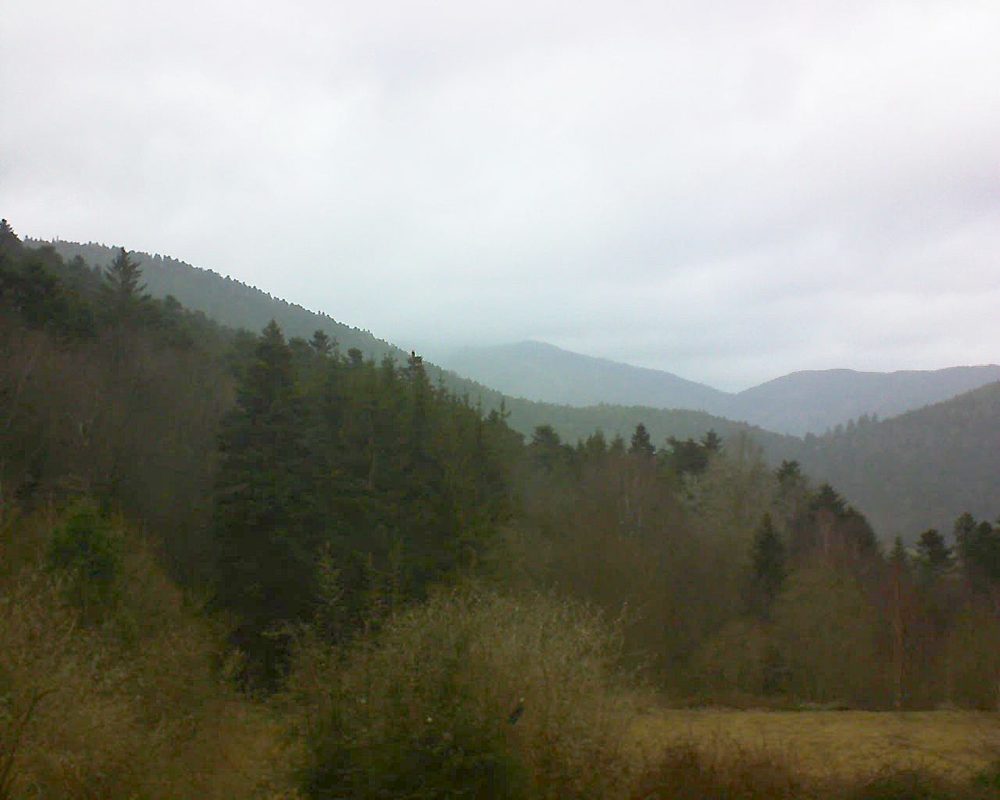 Le petit ballon vu depuis le Domaine Langmatt à Murbach le 09.03.2019 à 14:45 Le petit ballon (Alsace, Vosges) le 09.03.2019 à 14:45