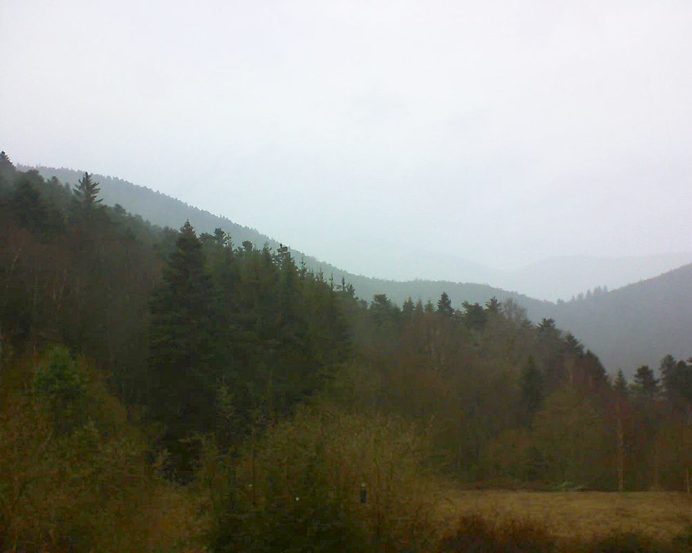Le petit ballon vu depuis le Domaine Langmatt à Murbach le 09.03.2019 à 15:45 Le petit ballon (Alsace, Vosges) le 09.03.2019 à 15:45