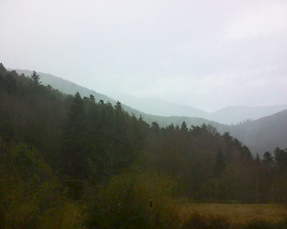 Le petit ballon vu depuis le Domaine Langmatt à Murbach le 10.03.2019 à 13:30 Le petit ballon (Alsace, Vosges) le 10.03.2019 à 13:30