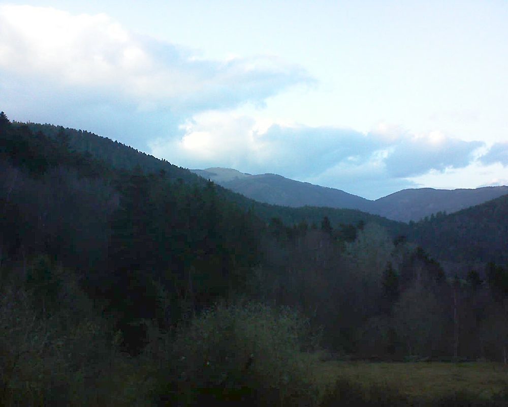 Le petit ballon vu depuis le Domaine Langmatt à Murbach le 10.03.2019 à 17:45 Le petit ballon (Alsace, Vosges) le 10.03.2019 à 17:45