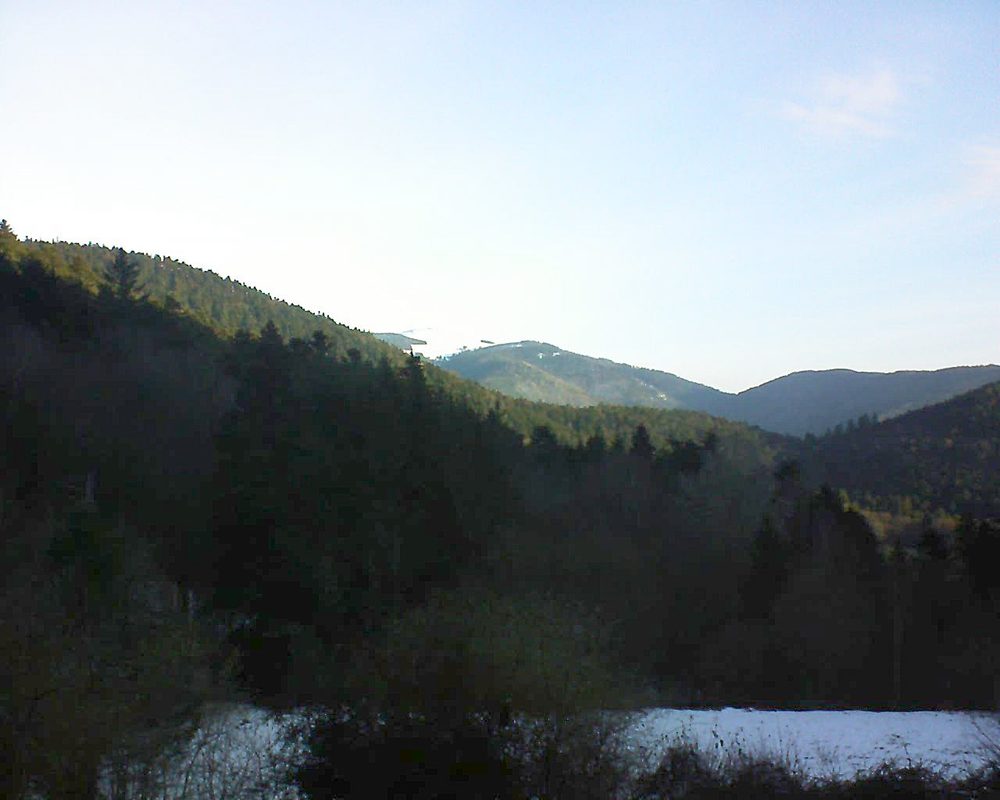 Le petit ballon vu depuis le Domaine Langmatt à Murbach le 12.03.2019 à 07:45 Le petit ballon (Alsace, Vosges) le 12.03.2019 à 07:45