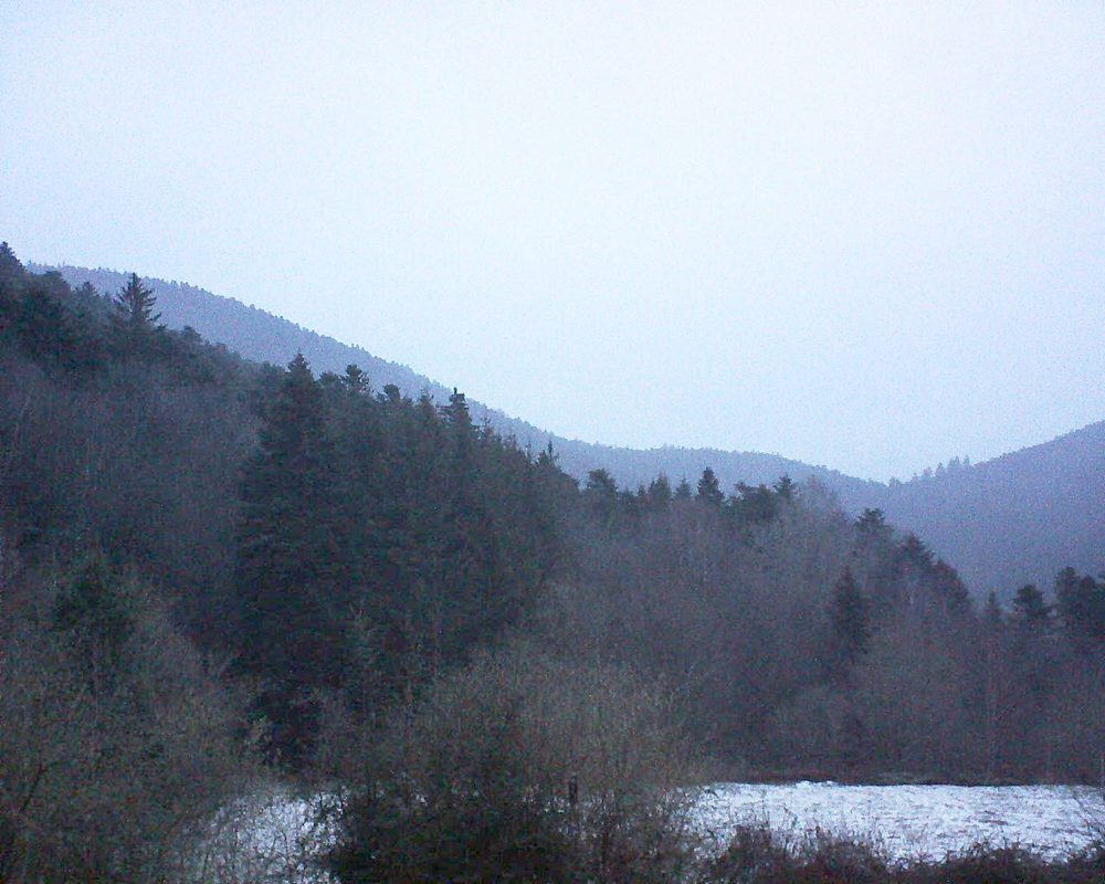 Le petit ballon vu depuis le Domaine Langmatt à Murbach le 13.03.2019 à 06:45 Le petit ballon (Alsace, Vosges) le 13.03.2019 à 06:45