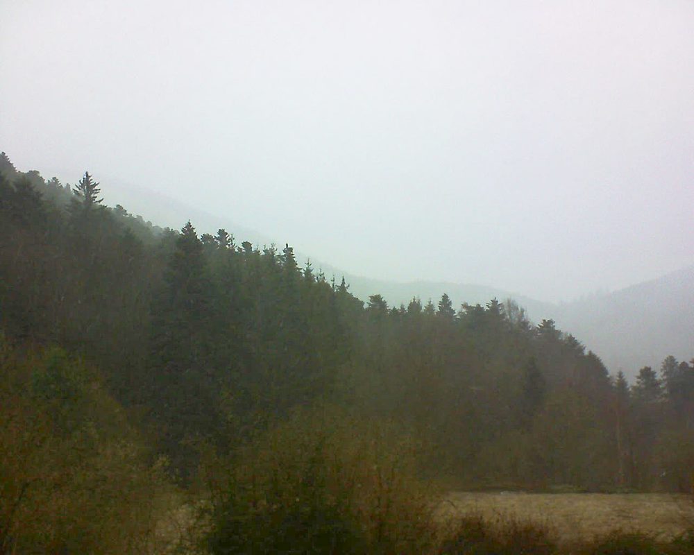 Le petit ballon vu depuis le Domaine Langmatt à Murbach le 14.03.2019 à 15:30 Le petit ballon (Alsace, Vosges) le 14.03.2019 à 15:30