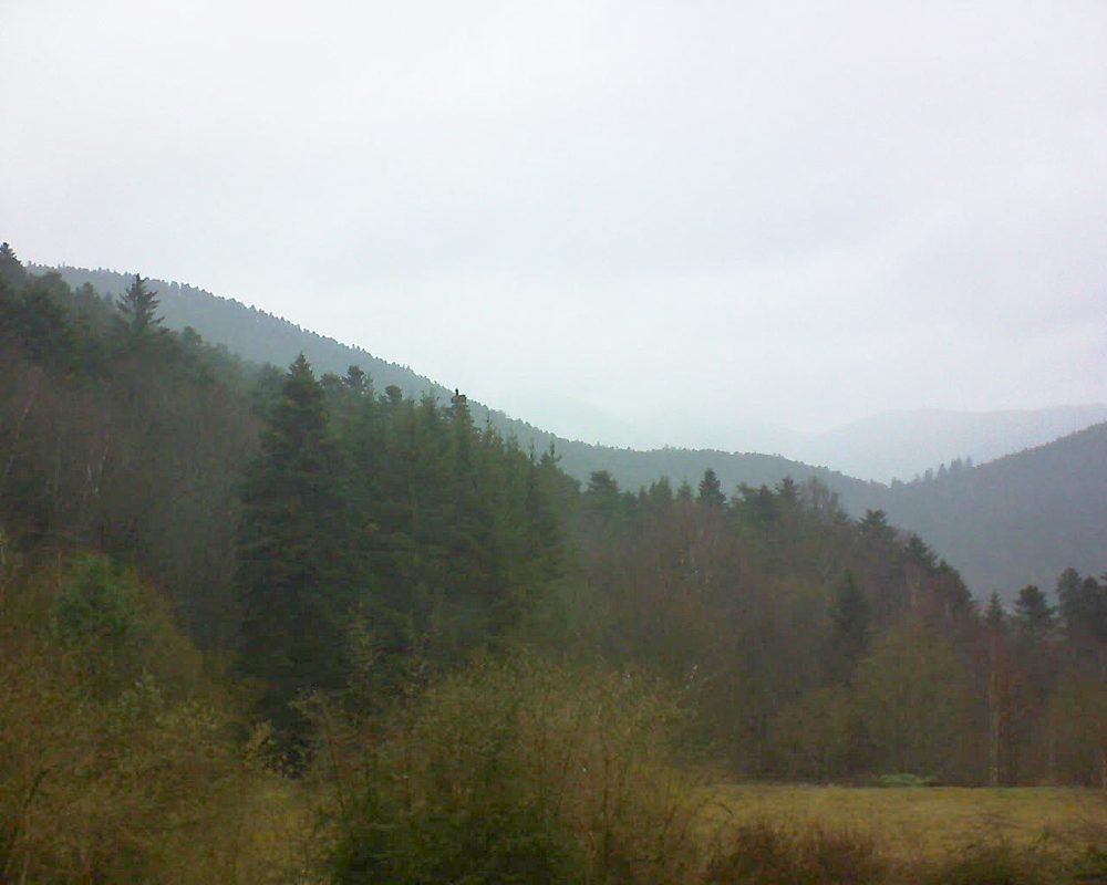 Le petit ballon vu depuis le Domaine Langmatt à Murbach le 15.03.2019 à 17:15 Le petit ballon (Alsace, Vosges) le 15.03.2019 à 17:15