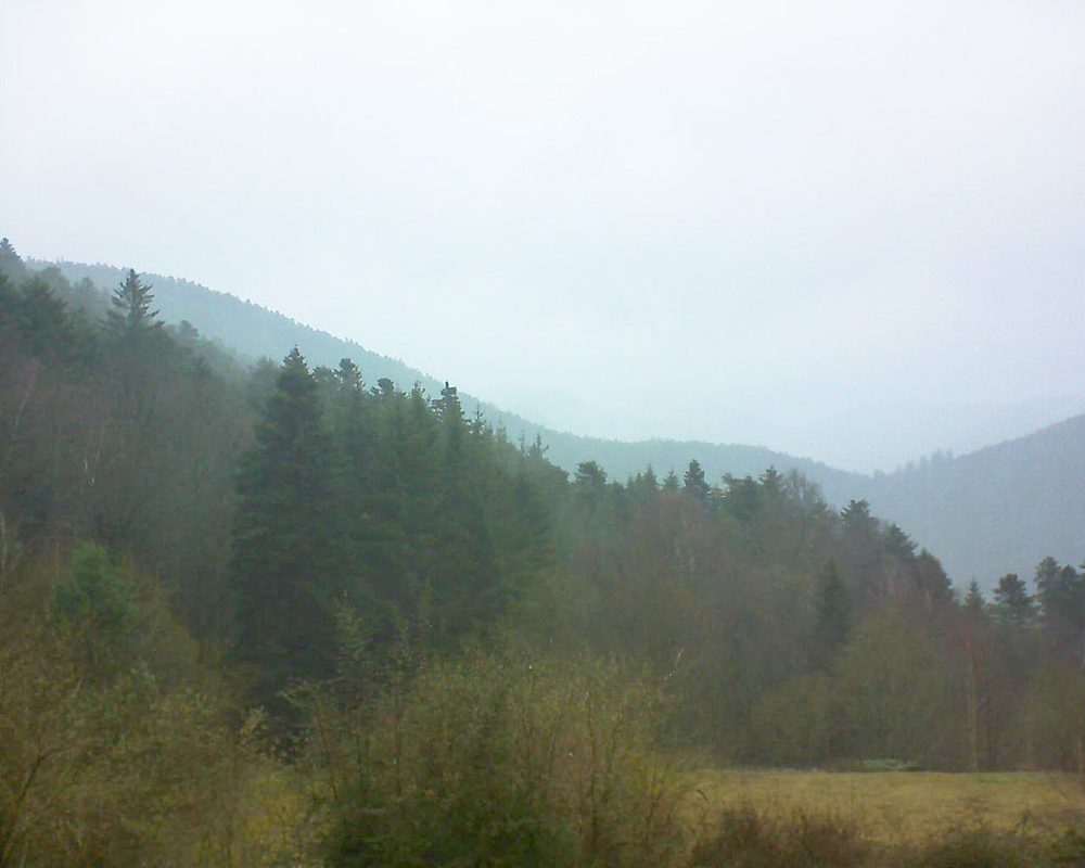 Le petit ballon vu depuis le Domaine Langmatt à Murbach le 15.03.2019 à 17:30 Le petit ballon (Alsace, Vosges) le 15.03.2019 à 17:30