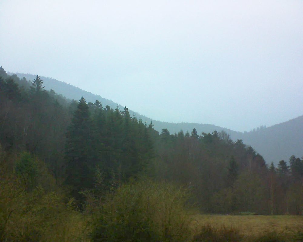 Le petit ballon vu depuis le Domaine Langmatt à Murbach le 15.03.2019 à 18:00 Le petit ballon (Alsace, Vosges) le 15.03.2019 à 18:00
