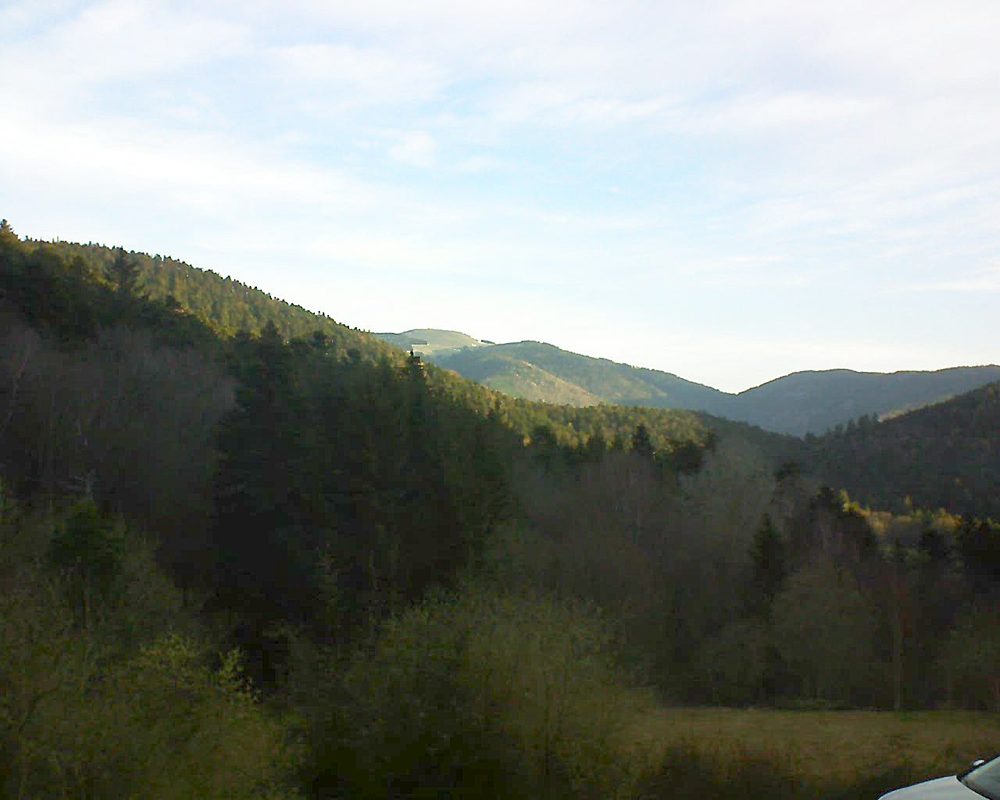 Le petit ballon vu depuis le Domaine Langmatt à Murbach le 17.03.2019 à 07:15 Le petit ballon (Alsace, Vosges) le 17.03.2019 à 07:15