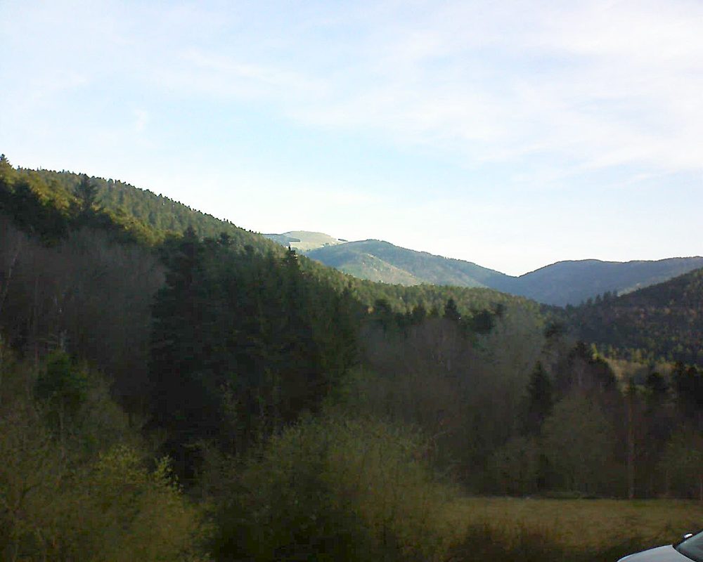 Le petit ballon vu depuis le Domaine Langmatt à Murbach le 17.03.2019 à 07:45 Le petit ballon (Alsace, Vosges) le 17.03.2019 à 07:45