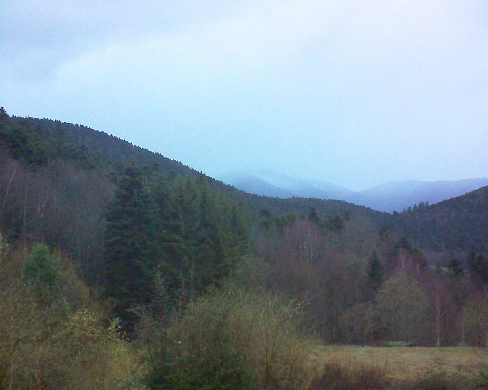 Le petit ballon vu depuis le Domaine Langmatt à Murbach le 17.03.2019 à 18:30 Le petit ballon (Alsace, Vosges) le 17.03.2019 à 18:30