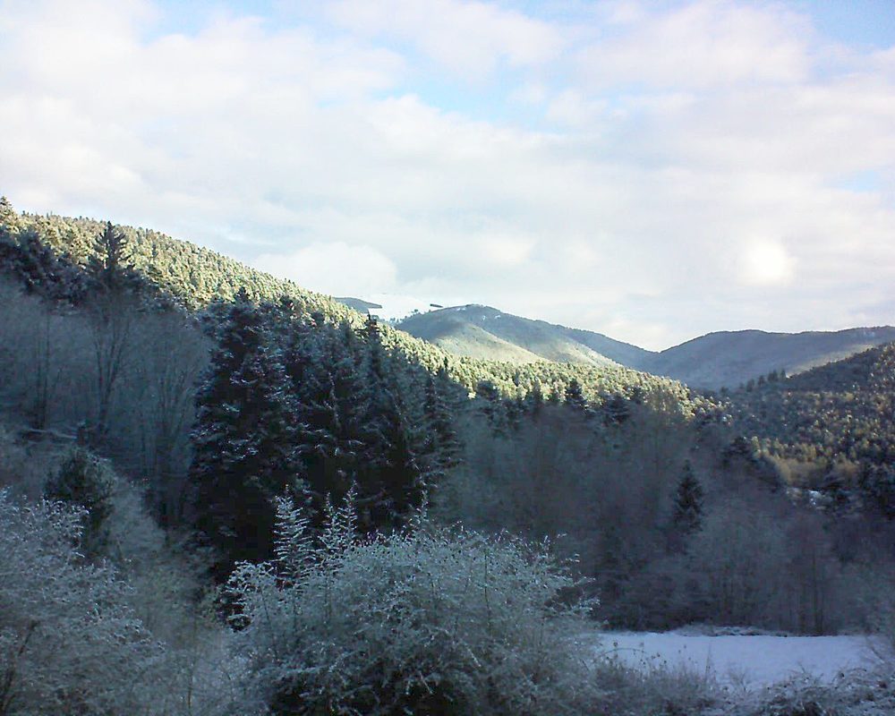 Le petit ballon vu depuis le Domaine Langmatt à Murbach le 18.03.2019 à 07:45 Le petit ballon (Alsace, Vosges) le 18.03.2019 à 07:45