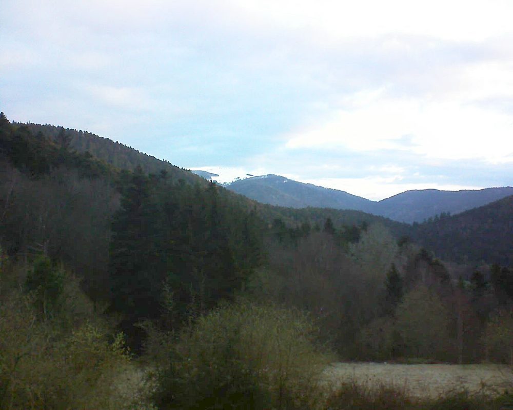Le petit ballon vu depuis le Domaine Langmatt à Murbach le 19.03.2019 à 07:00 Le petit ballon (Alsace, Vosges) le 19.03.2019 à 07:00