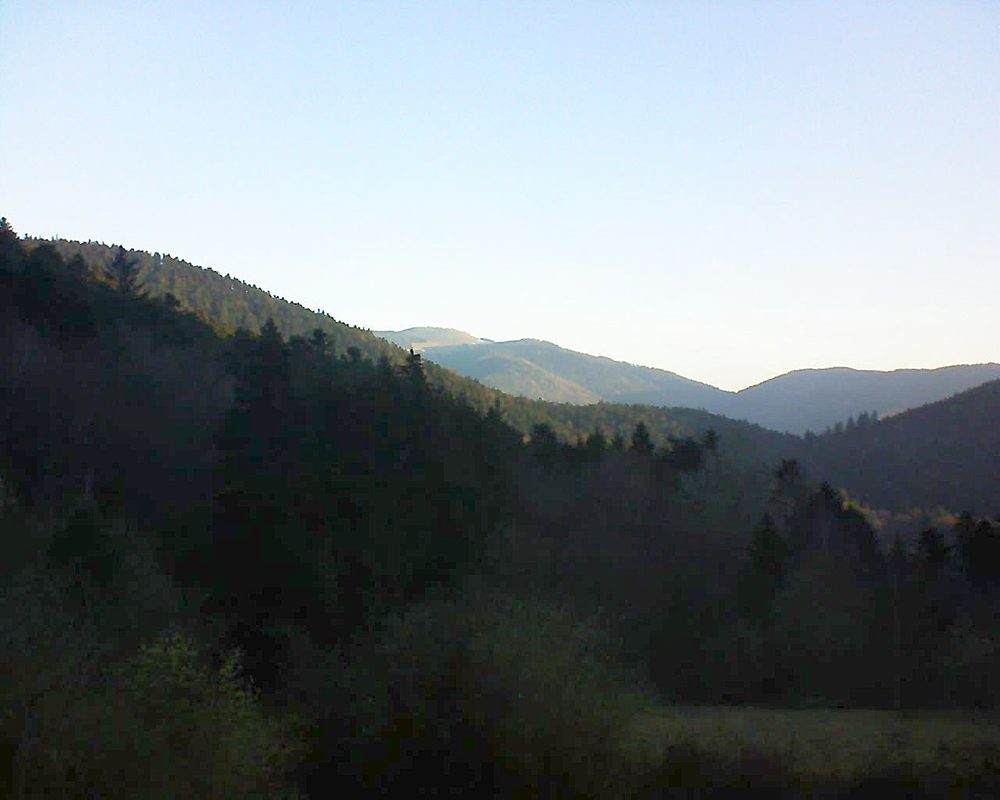 Le petit ballon vu depuis le Domaine Langmatt à Murbach le 22.03.2019 à 07:00 Le petit ballon (Alsace, Vosges) le 22.03.2019 à 07:00
