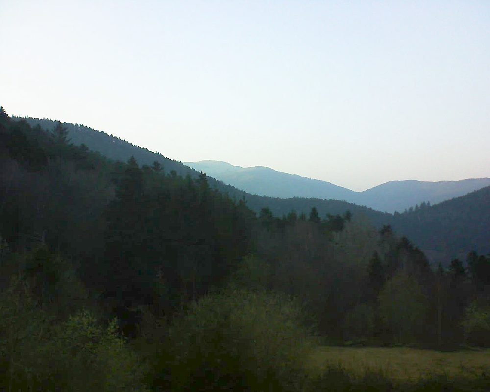 Le petit ballon vu depuis le Domaine Langmatt à Murbach le 23.03.2019 à 18:15 Le petit ballon (Alsace, Vosges) le 23.03.2019 à 18:15