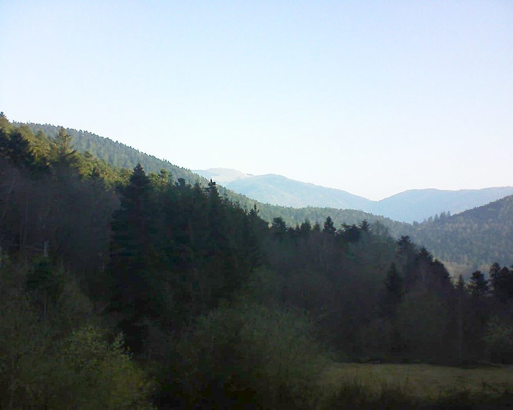 Le petit ballon vu depuis le Domaine Langmatt à Murbach le 24.03.2019 à 08:15 Le petit ballon (Alsace, Vosges) le 24.03.2019 à 08:15