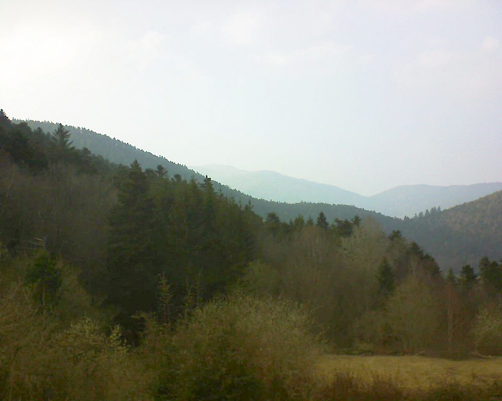 Le petit ballon vu depuis le Domaine Langmatt à Murbach le 24.03.2019 à 17:30 Le petit ballon (Alsace, Vosges) le 24.03.2019 à 17:30